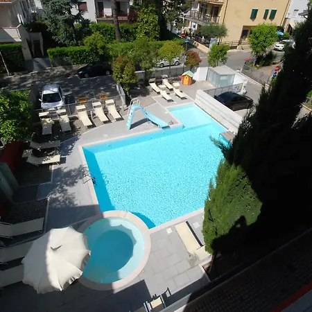 Apartman Locazione Turistica Altomare.2 *