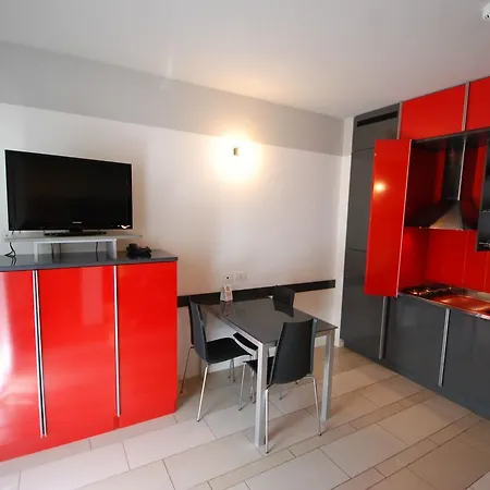 Apartman Locazione Turistica Altomare.2 *